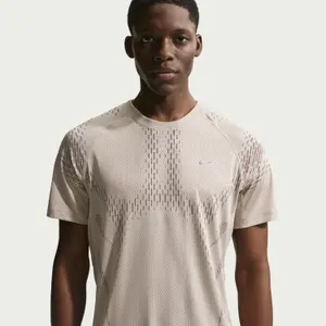 T-shirt Nike Stride Dri-Fit ADV image-3