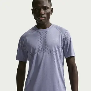 T-shirt Nike Stride Dri-Fit ADV image-3