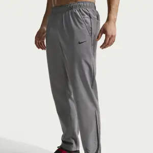 Pantalon de jogging Nike Form GFX image-2