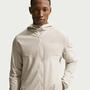 Coupe-vent Nike Stride image-3