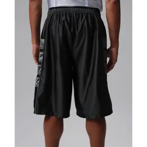 Pantalón corto Nike image-1