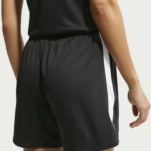 Szorty damskie Nike Strike image-4