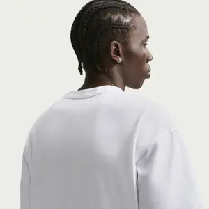 T-shirt Nike Premium Essentials image-2