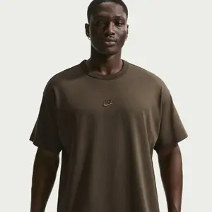 T-shirt Nike Sportswear Premium Essentials image-1