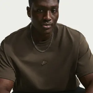 T-shirt Nike Sportswear Premium Essentials image-2