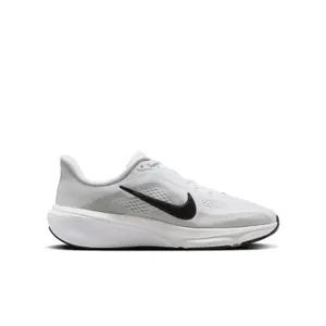 Children's running shoes Nike image-1