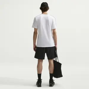 Kort Nike Solo Swoosh image-2