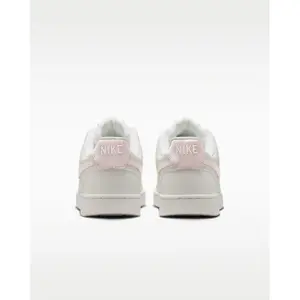 Women's Sneakers Nike Court Vision Low SE image-3