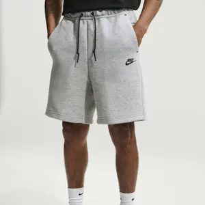 Fleece-Shorts Nike image-2