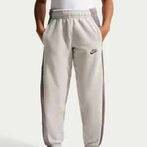 Pantalón de chándal para niño Nike Club Fleece image-1