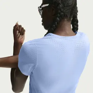 Maglia da donna Nike AeroSwift image-3