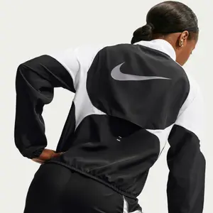 Women's waterproof jacket Nike Tempo Swoosh image-1