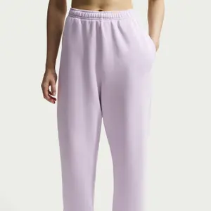 Damskie spodnie dresowe Nike Studio image-2