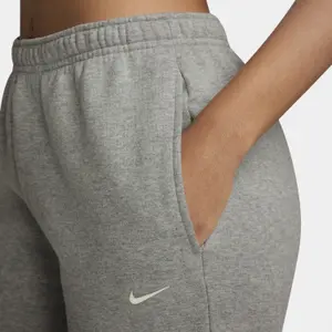 Damskie spodnie dresowe Nike Studio image-2