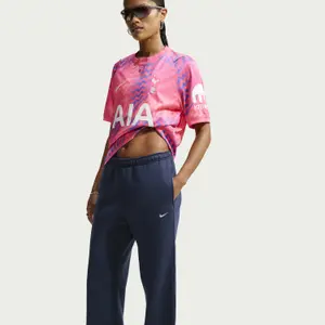 Damskie spodnie dresowe o średnim stanie Nike Studio image-4