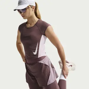 Shorts für Damen Nike Swift image-0