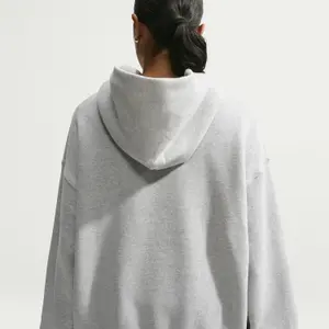 Damska bluza oversize z kapturem Nike Studio Logo image-4
