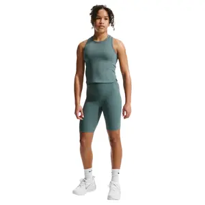 Girl's shorts Nike Mavn