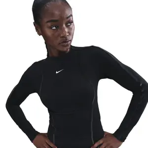 Women's Jersey Nike One Fitted Dri Fit image-2
