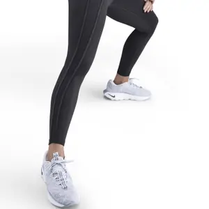 Women's high-waisted 7/8 legging Nike One image-2