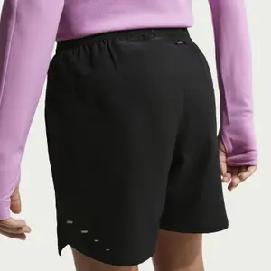 Shorts per bambini Nike Stride Dri-Fit image-2