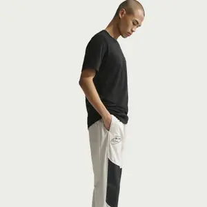 Pantaloni da jogging ibridi Nike Air image-4