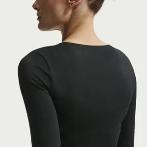 Damska koszulka termoaktywna Nike image-4