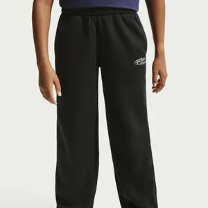 Pantaloni da jogging per bambini Nike Club Fleece image-5