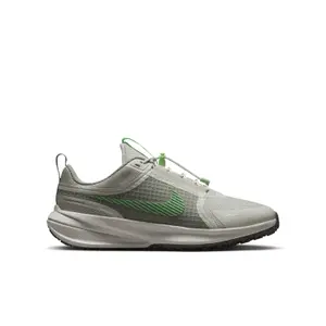 Children's running shoes Nike Star Runner Utility image-0