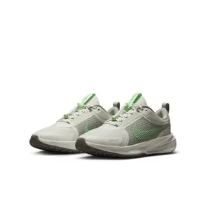 Children's running shoes Nike Star Runner Utility image-5