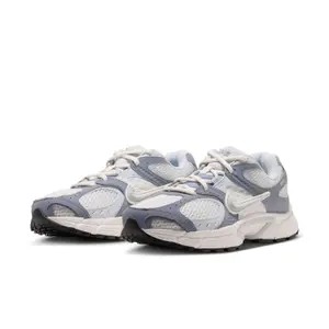 Women's Sneakers Nike V5 RNR image-2