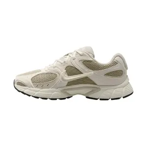 Baskets Nike V5 RNR image-1