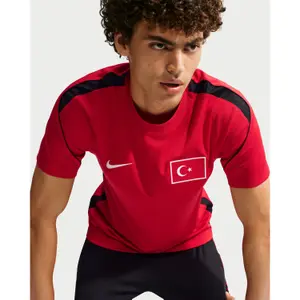 Training Top Türkei 2026/27 image-2