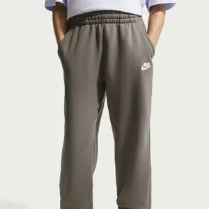 Joggingbyxor för barn Nike Sportswear Club Fleece image-5