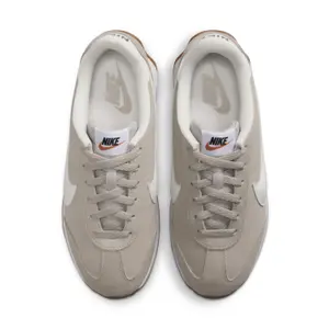 Buty sportowe damskie Nike Pacific Suede image-2