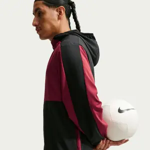 Giacca sportiva in tessuto Nike Strike image-1
