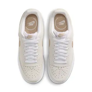 Baskets femme Nike Court Vision Low SD Premium image-5