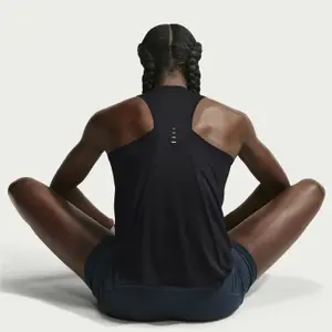 Tank top til kvinder Nike Swift image-4