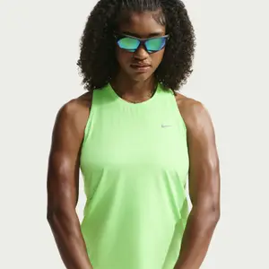 Tank top til kvinder Nike Swift image-2