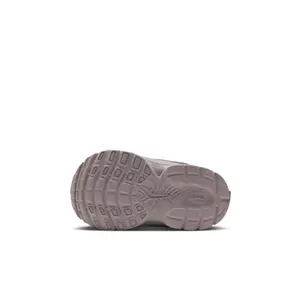 Baby boy Trainers Nike V5 RNR image-5