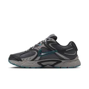 Baskets Nike V5 RNR Ripstop image-1