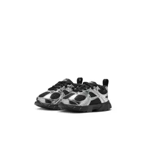 Sapatilhas de bebés Nike V5 RNR image-2