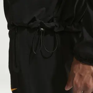 Inter Mailand Trainingsjacke Tech 2026/27 image-5