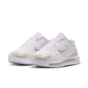 Dámské tenisky Nike AirMax image-2