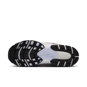 Women's Sneakers Nike V5 RNR Suede 2 image-6