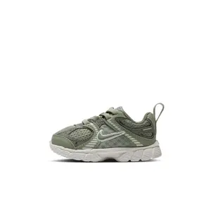 Baby boy Trainers Nike V5 RNR E image-1