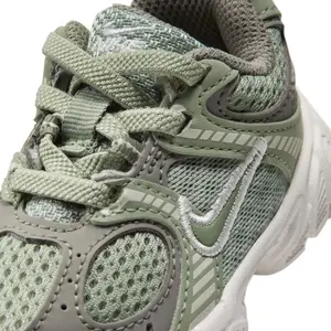 Baby boy Trainers Nike V5 RNR E image-6