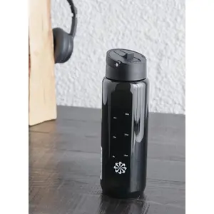 Drinkfles met Rietje Nike Renew Recharge image-1