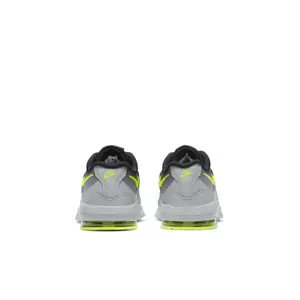 Children's Trainers Nike Air Max Invigor image-6