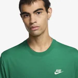 T-shirt Nike Club image-6